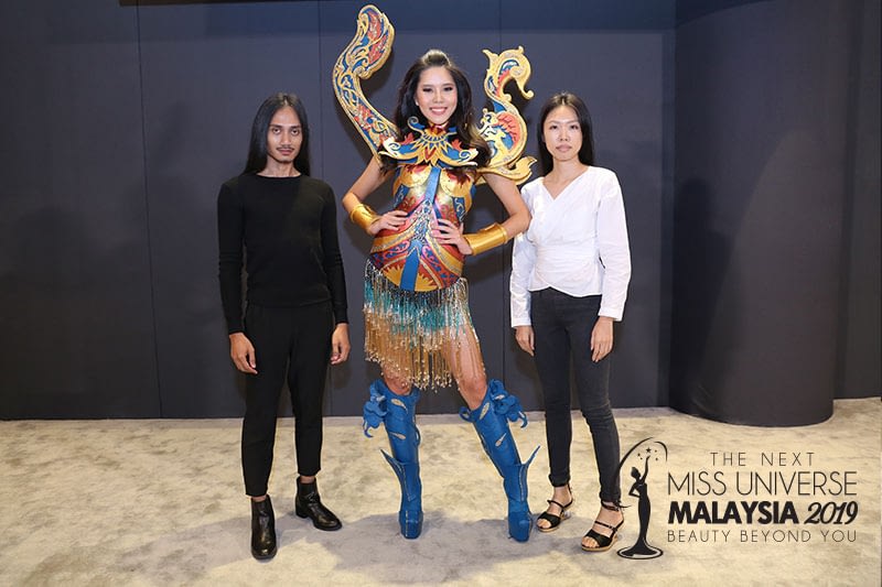 Preview of the Bangau Perahu National Costume, Evening Gown & National Gift for the 67th Miss Universe Pageant